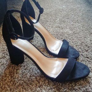 JustFab, Jacey Heels